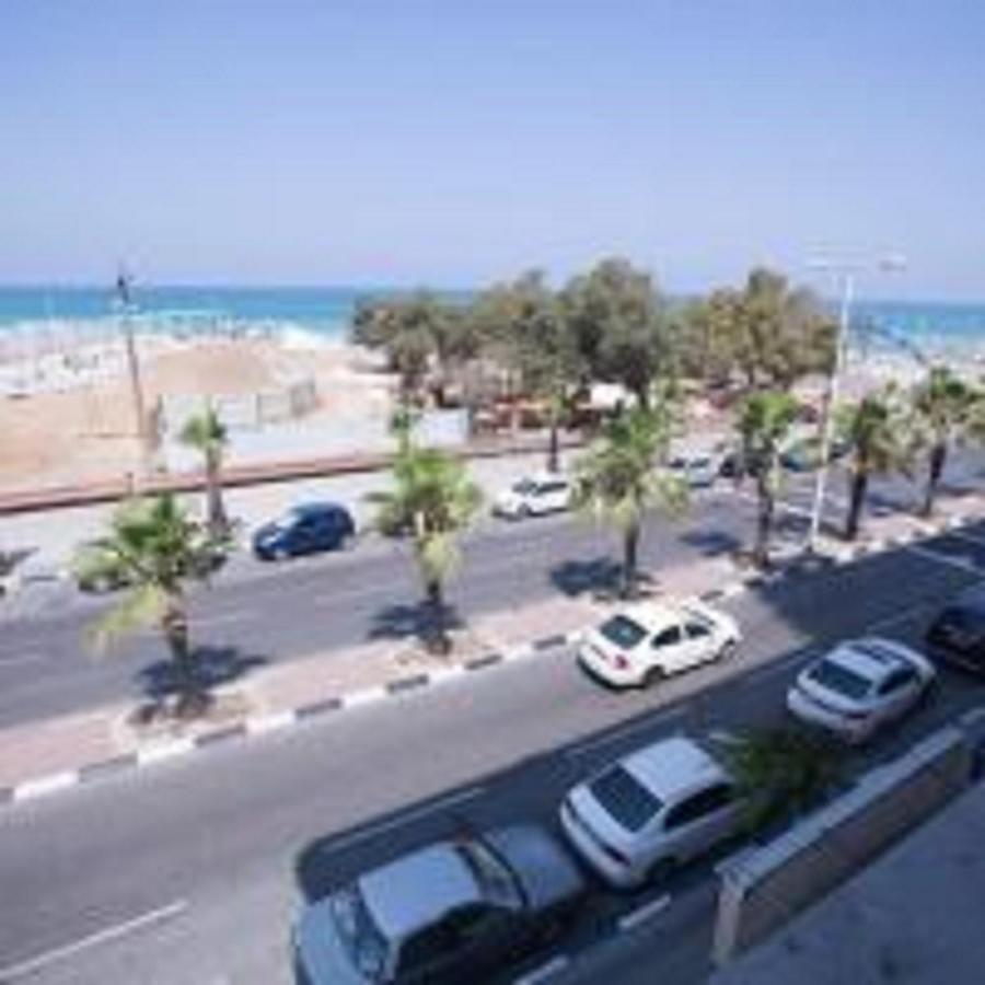 דירת 5 חדרים מול הים Apartment Bat Yam Ngoại thất bức ảnh